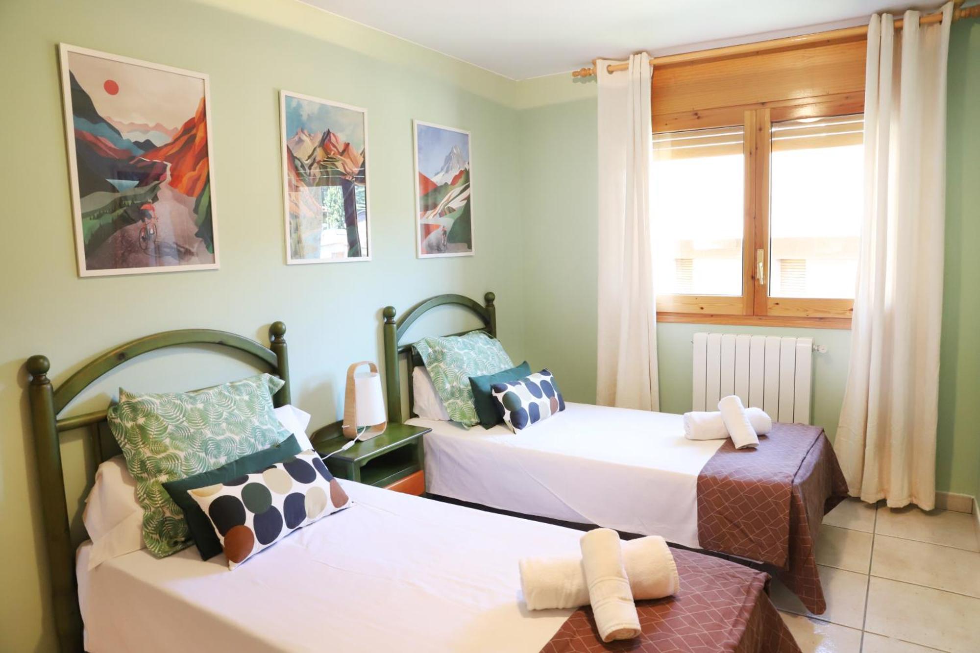 Villa San Lure Хака Экстерьер фото